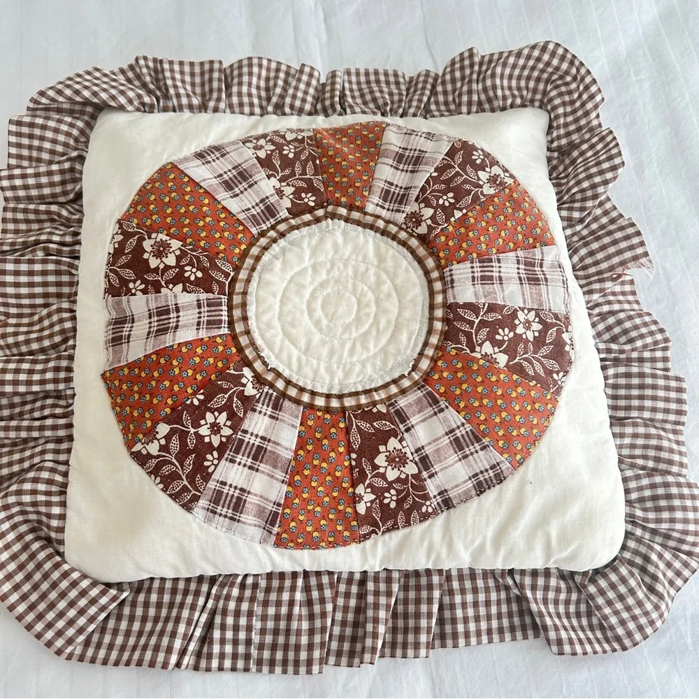 1970s Handmade Dresden Plate Quilted Pillow | Cottagecore Earth Tones